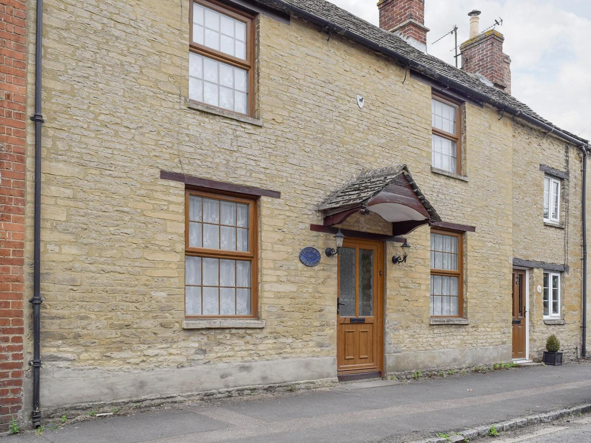 The Plough Villa Bampton  ภายนอก รูปภาพ